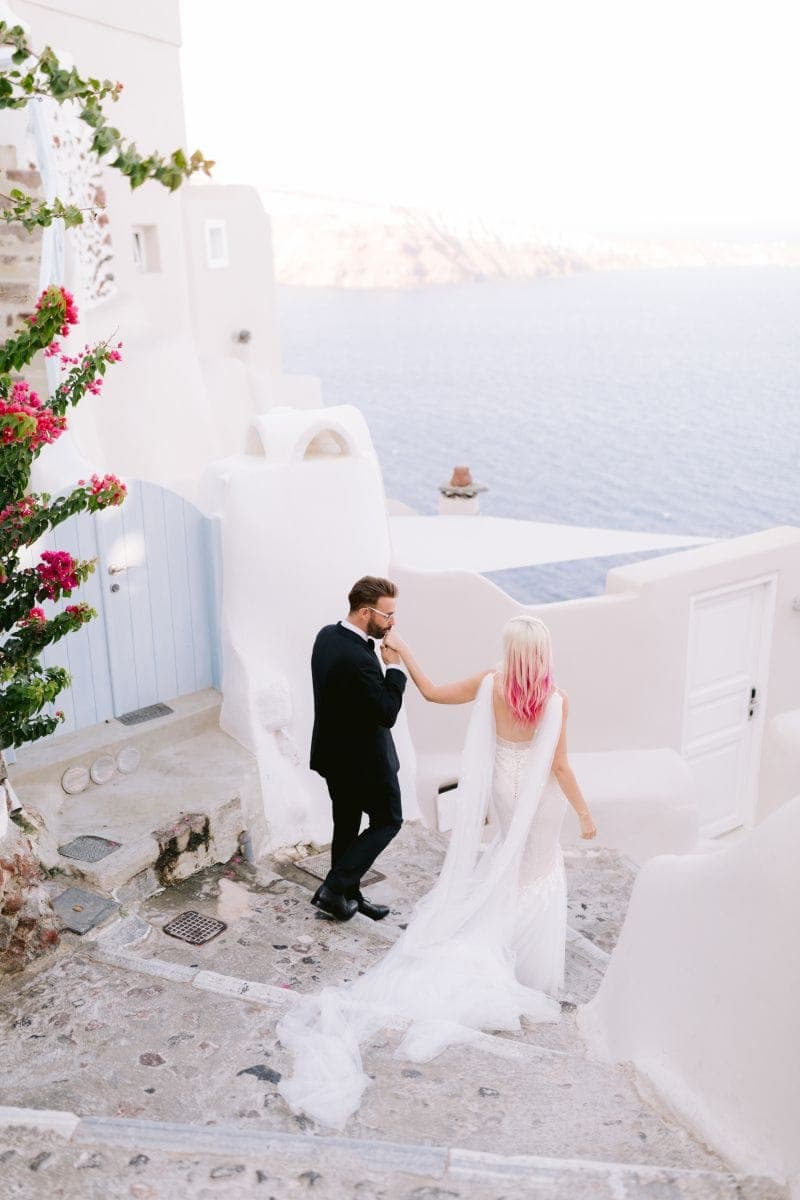 Chelsea & Jayse in Santorini, photo 3